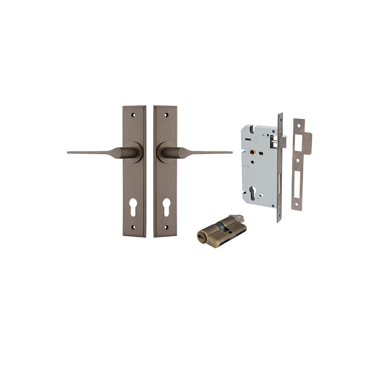 Iver Door Lever Como Chamfered Signature Brass Key / Key Entrance Kit